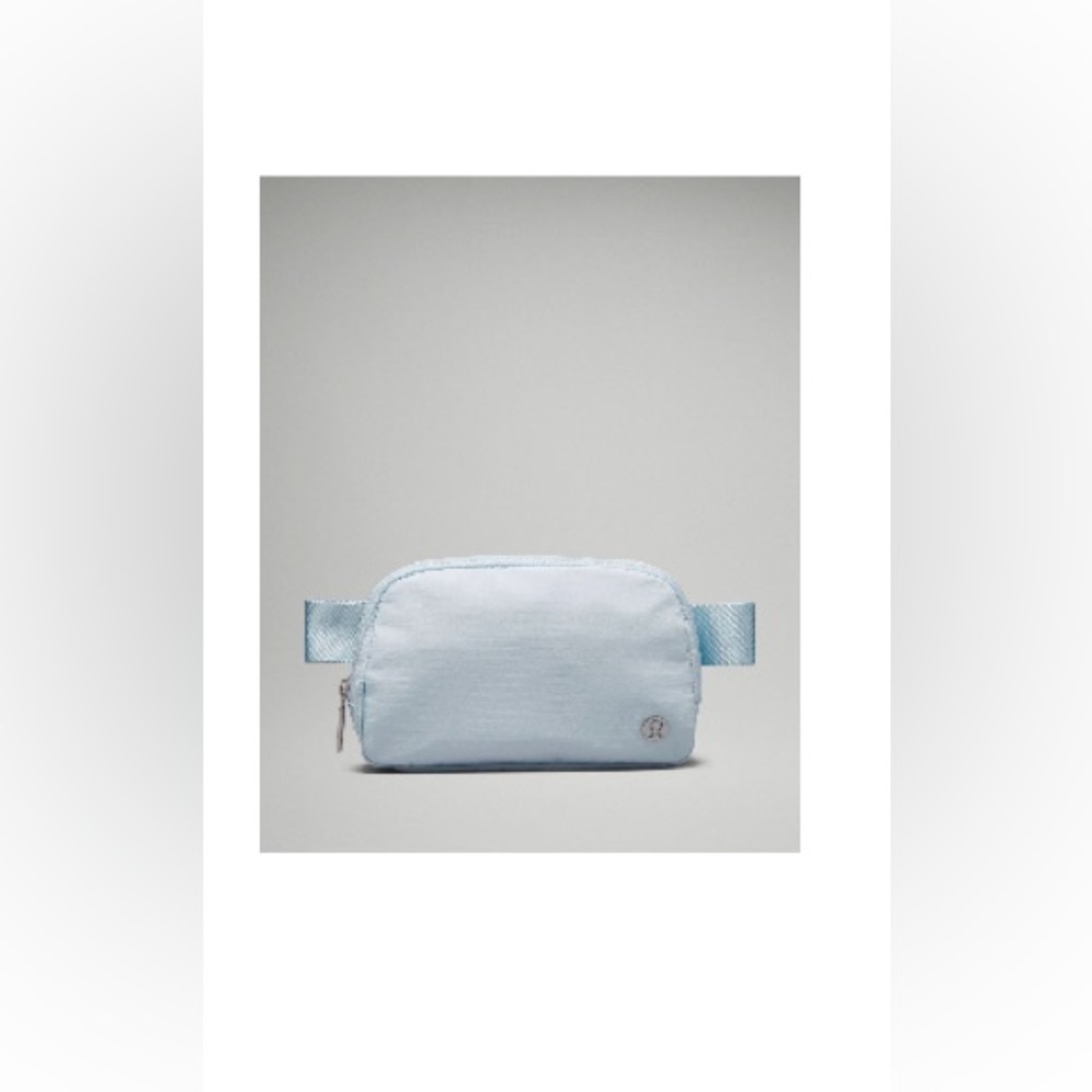 POWDER BLUE Lululemon Everyday belt bag UNISEX